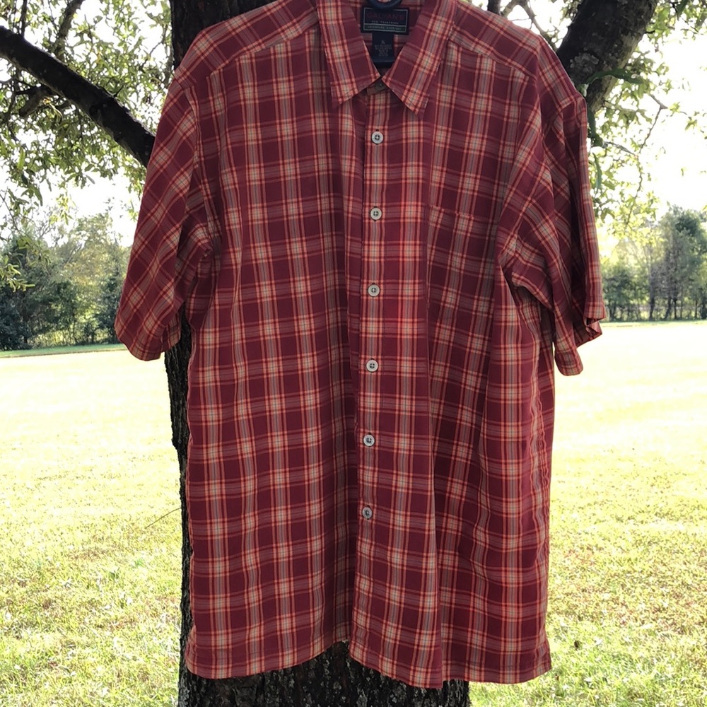 Men’s Plaid Short Sleeve Shirt